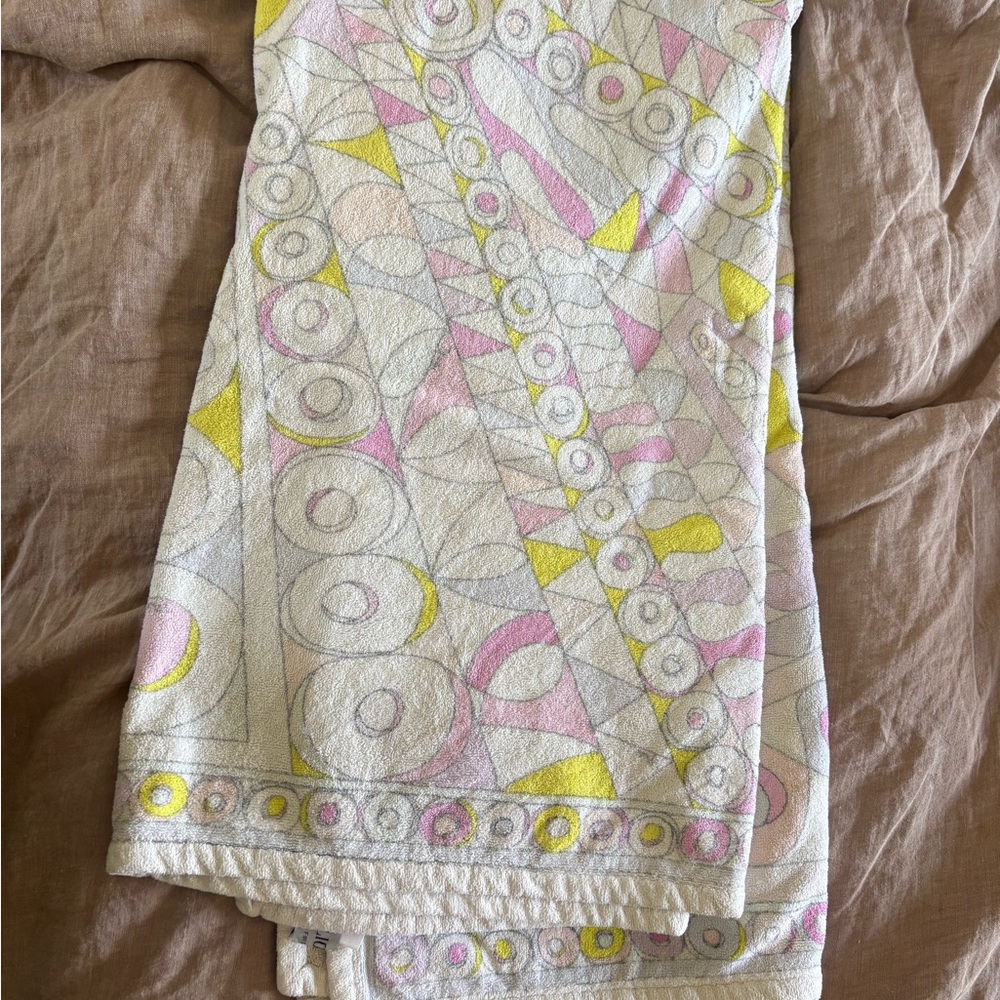 Geometric Patterned Bedding Set